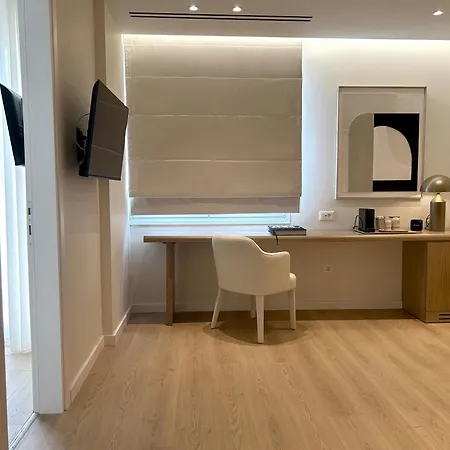 Luxury White Tower Salonic