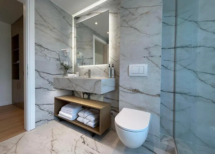 Luxury White Tower 테살로니키