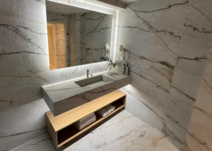 Luxury White Tower * סלוניקי